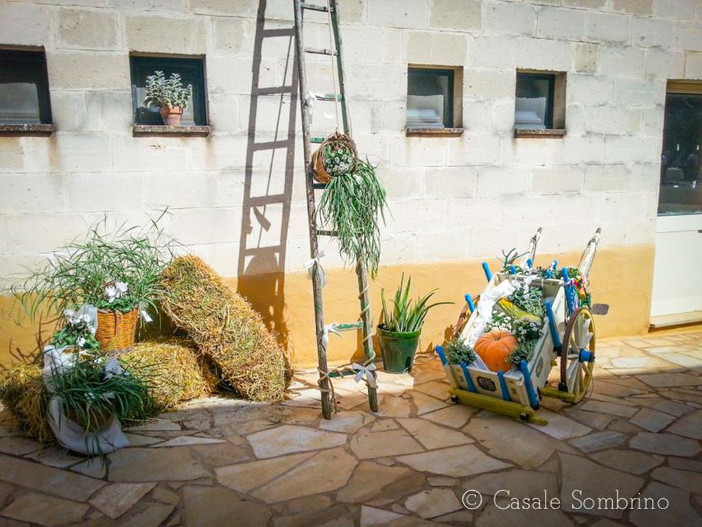 Гостевой дом Casale Sombrino Суперсано Экстерьер фото